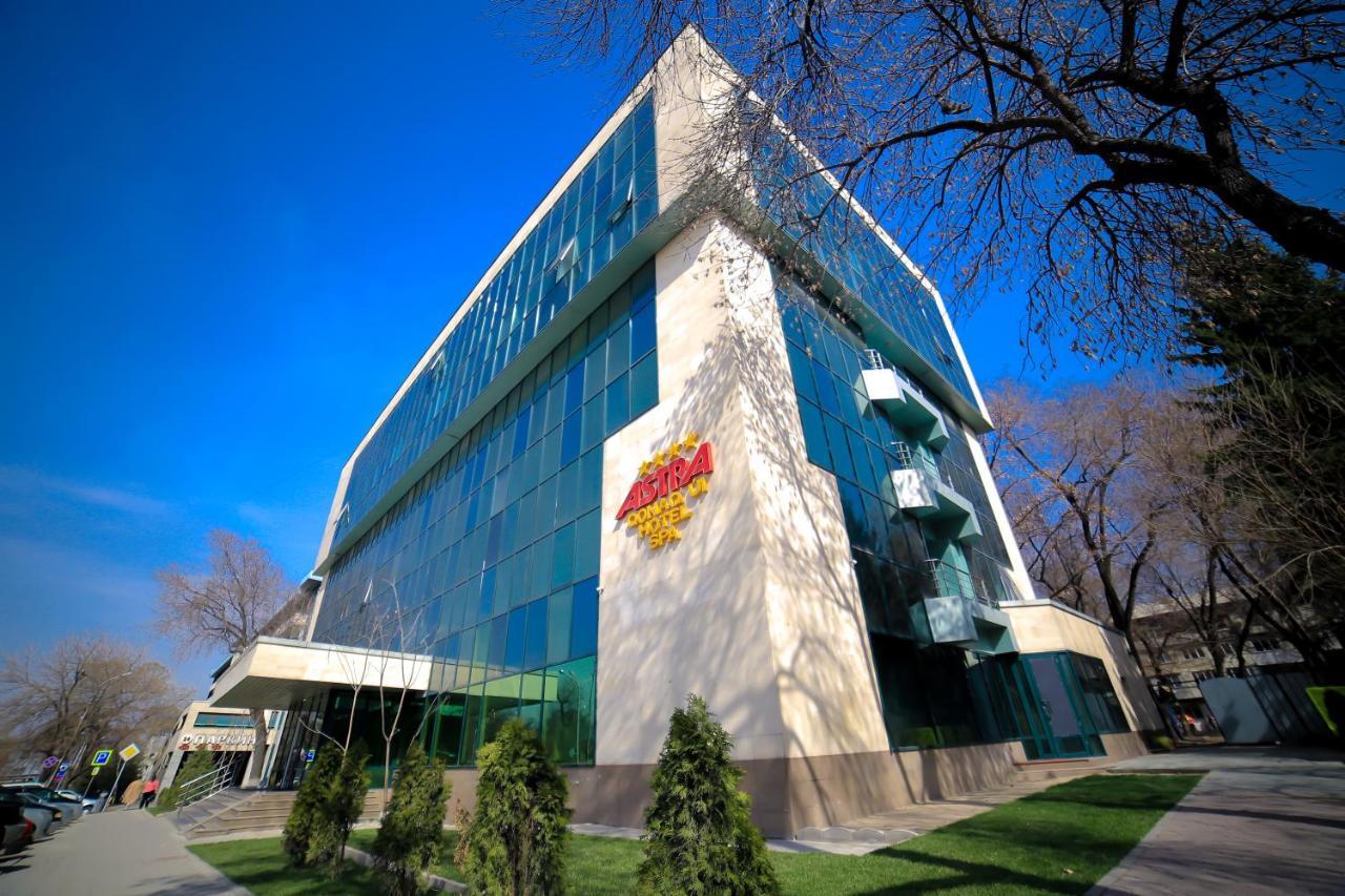 Astra Hotel Алмати Екстер'єр фото